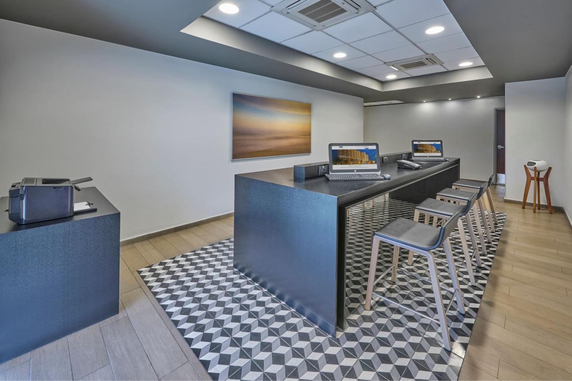City Express Plus By Marriott Ciudad De Mexico Periferico Sur Tlalpan エクステリア 写真